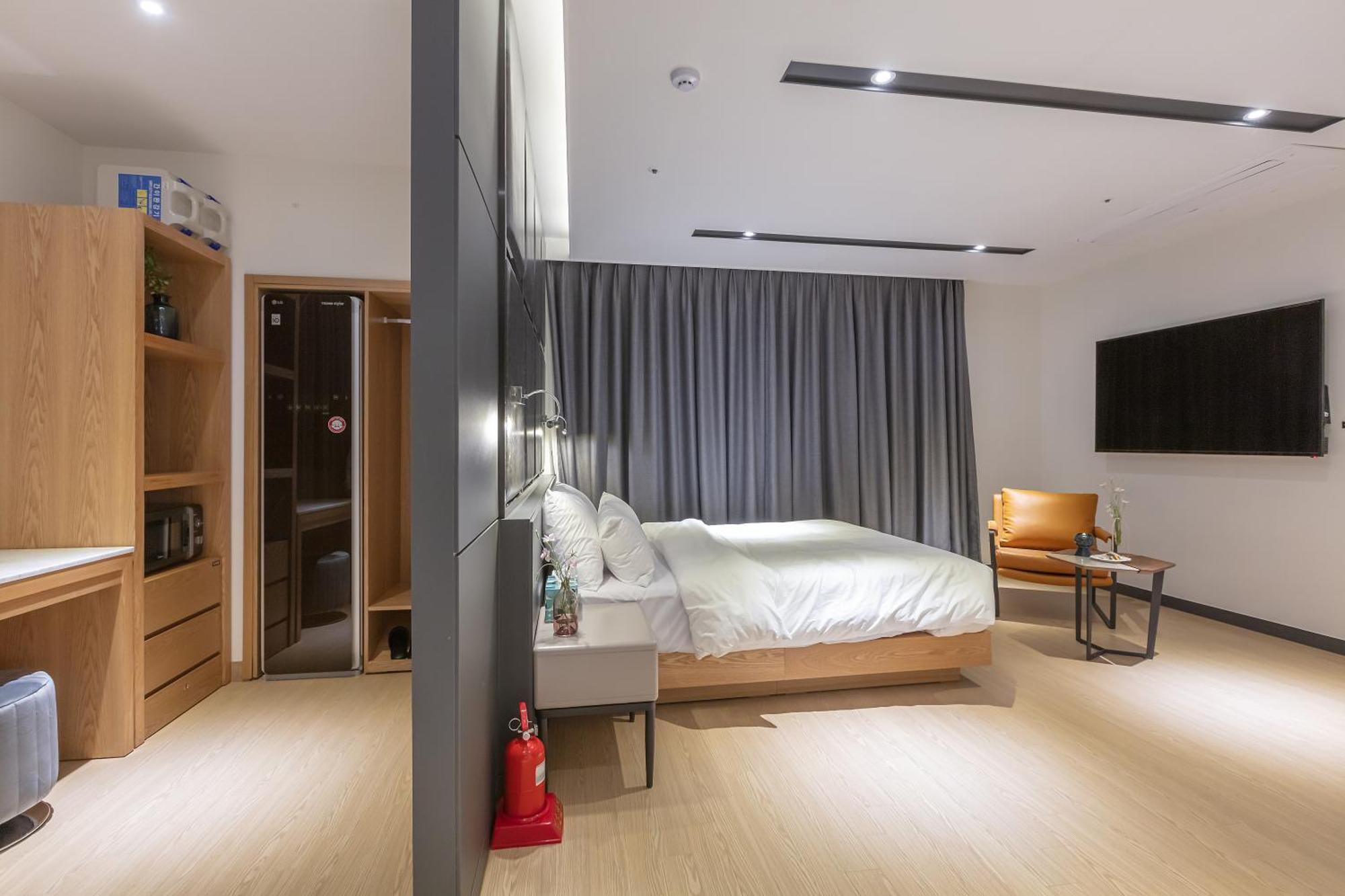 Nomad Hotel Gimhae ภายนอก รูปภาพ