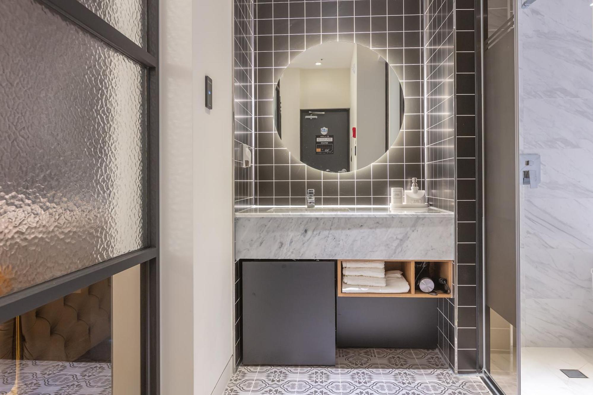Nomad Hotel Gimhae ภายนอก รูปภาพ