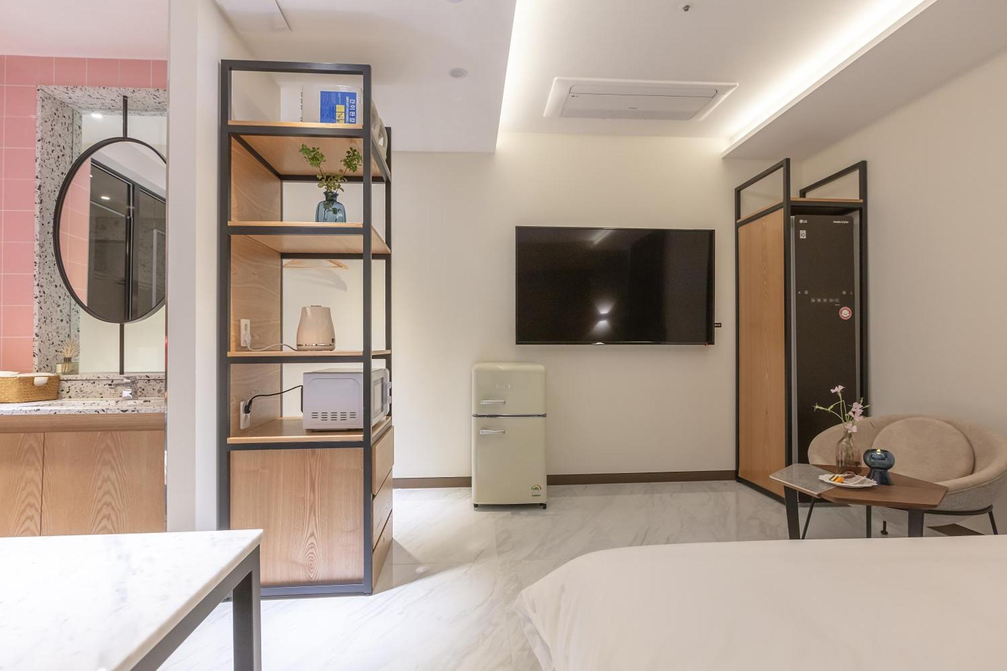 Nomad Hotel Gimhae ภายนอก รูปภาพ